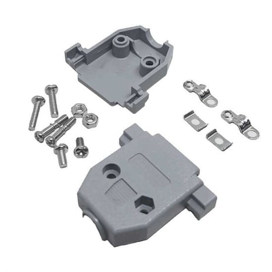 15 Pin D-sub Kapak resmi